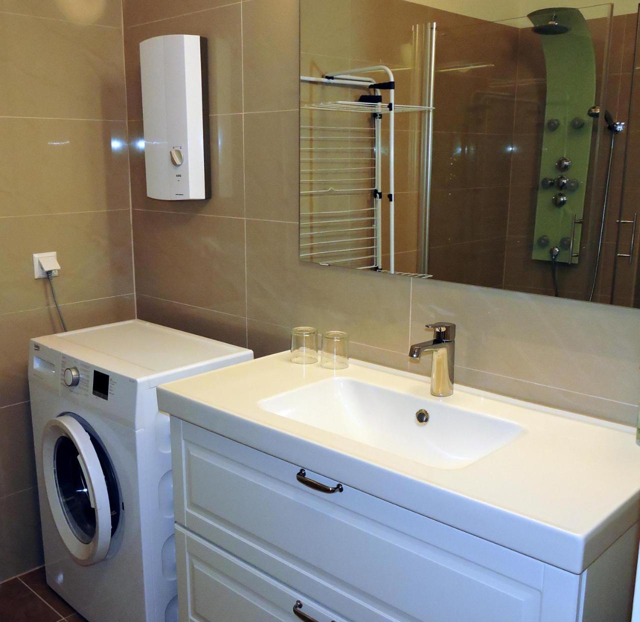 215 Apartment Wien 4-6 Pers 42M2 Klagenfurt am Woerthersee Dış mekan fotoğraf